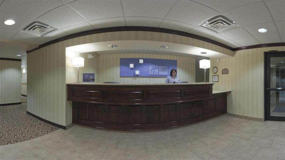 格林斯堡智选假日酒店 Greensburg 外观 照片