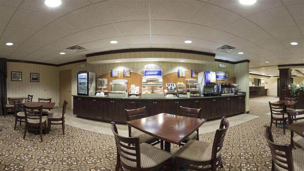 格林斯堡智选假日酒店 Greensburg 外观 照片