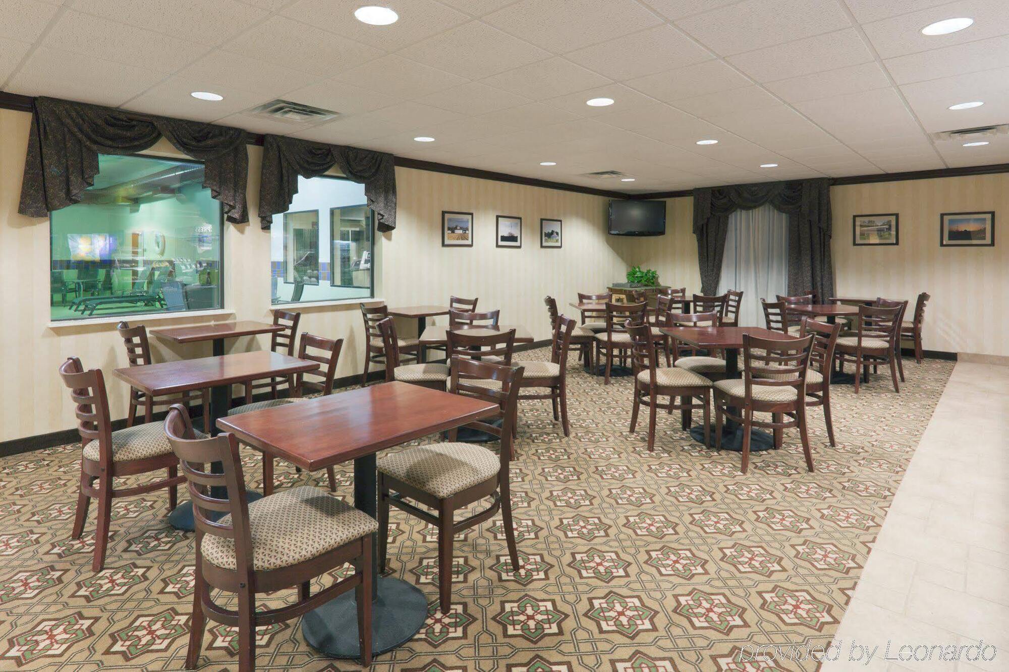 格林斯堡智选假日酒店 Greensburg 外观 照片